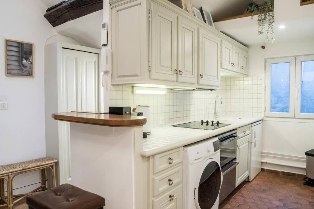Spacious Studio In Paris Hyper Center - Smart Tv & Wifi - 4P エクステリア 写真